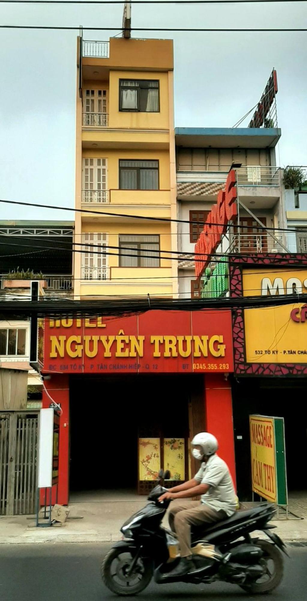 Khach San Nguyen Trung Hotel Ho Chi Minh City Exterior photo